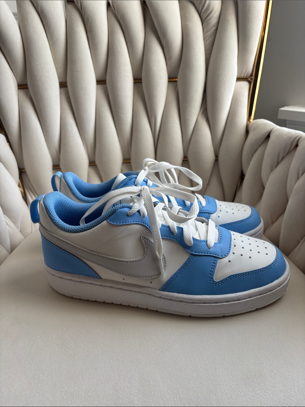 W8/Y6.5 Nike Court Borough Low White and Light Blue Athletic Sneakers